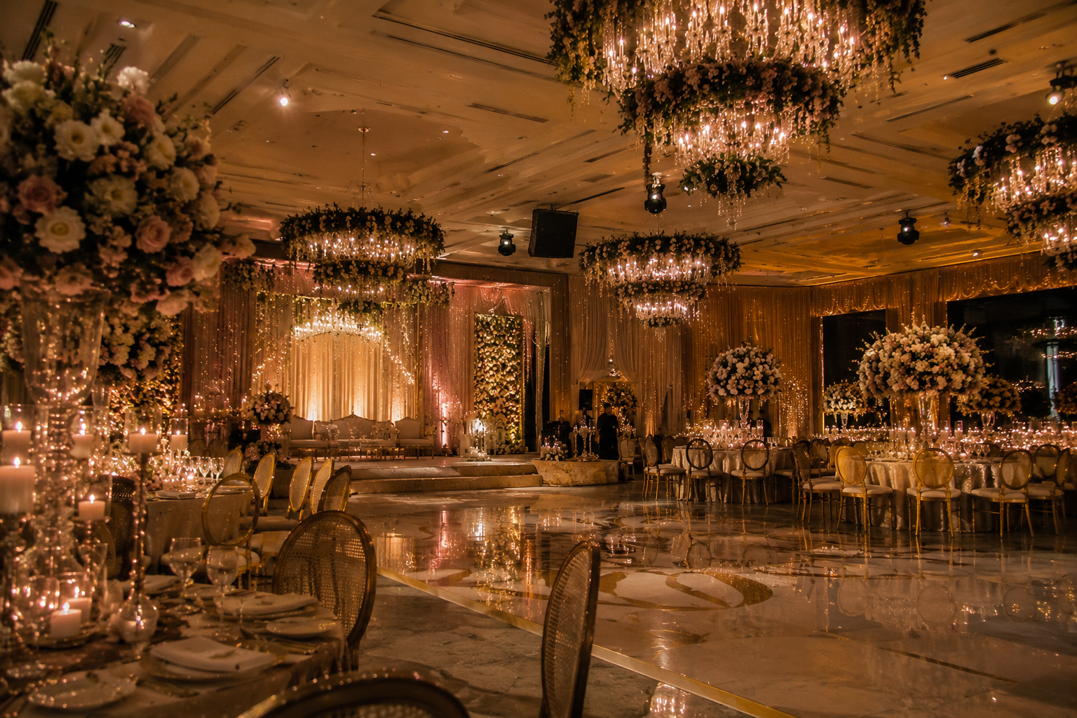 Elegant luxury wedding reception setup in Delhi NCR